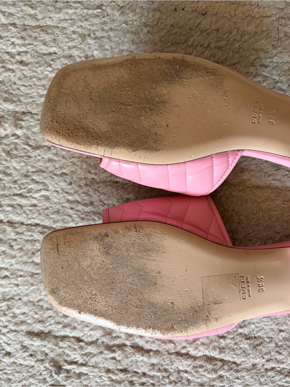 Gucci Pink Quilted Leather Sandals - Picture 3 of 3